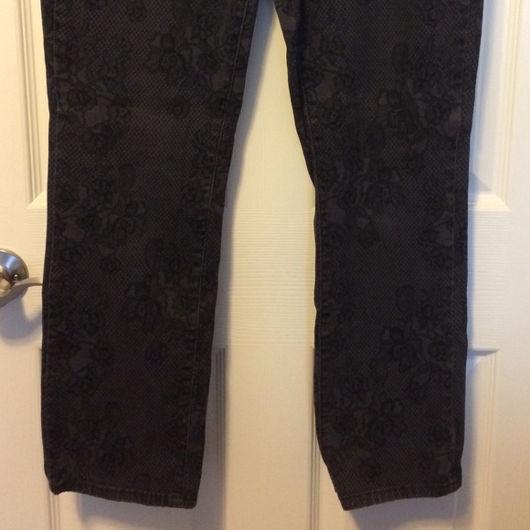 Lacy Black Denim Jeans Women’s Size 8P Petite - Picture 5 of 5